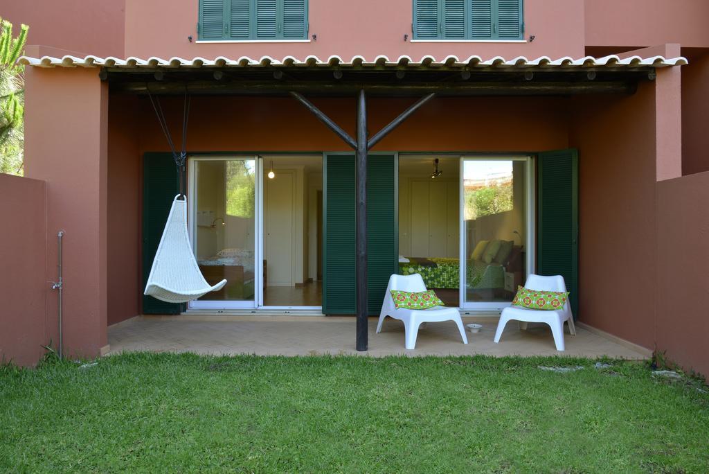 Exciting Beach Villa Charneca  Quarto foto