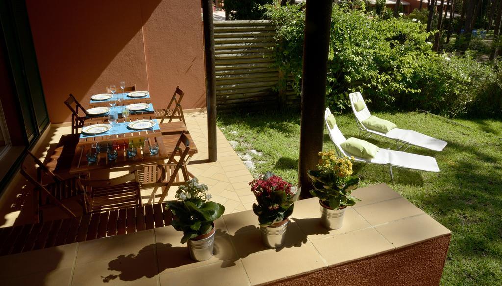 Exciting Beach Villa Charneca  Quarto foto
